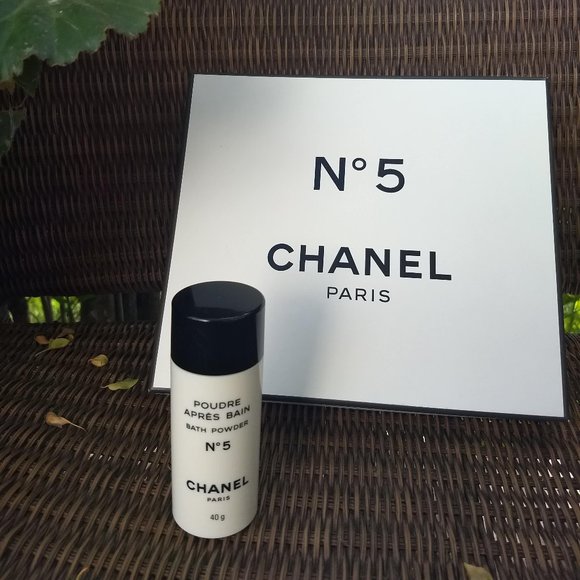 Vintage Chanel 5 after bath baby powder NWOT